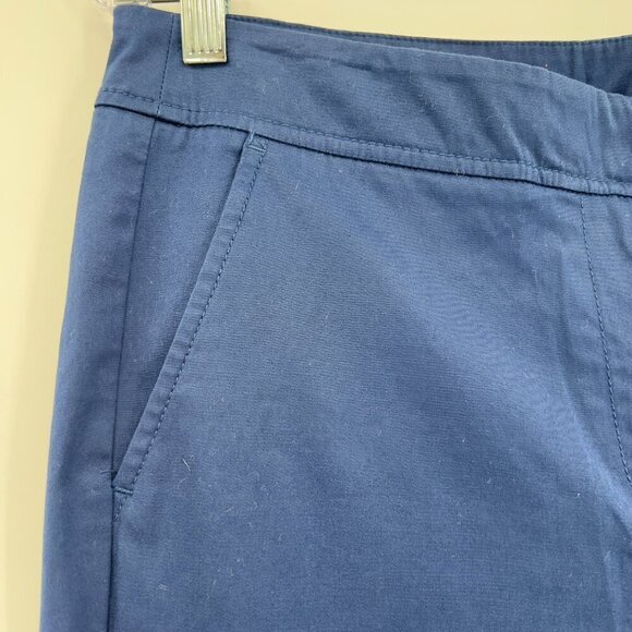 Talbots Pedal Pusher Length Slim-Leg Sits At Waist Navy Blue Capri Pants 8 NWT - Picture 4 of 14